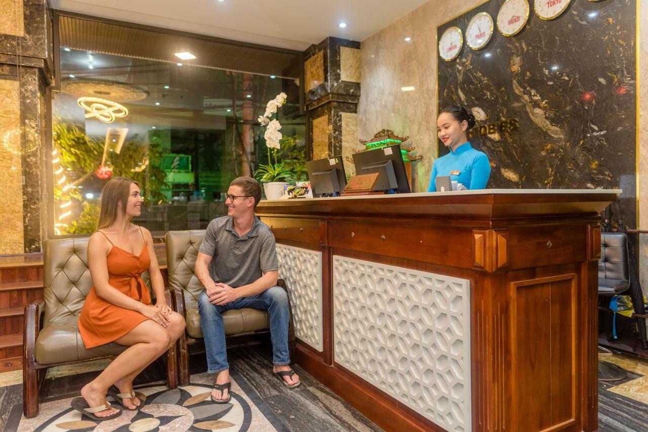 Orchide'Es Hotel Đà Nẵng Kültér fotó
